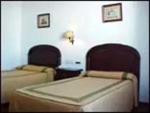 Hotel Los Bronces Lucena Spanien