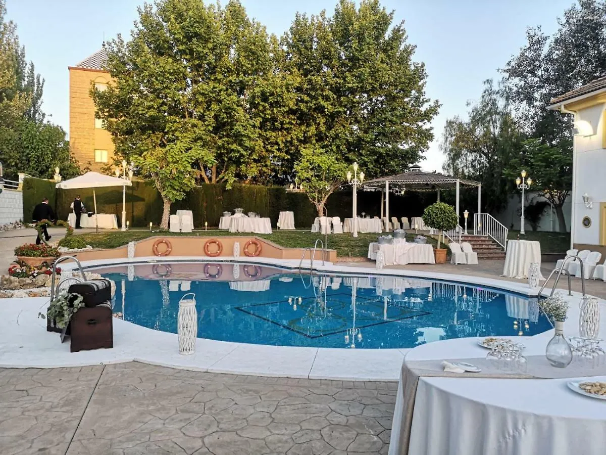 Hotel Los Bronces Lucena