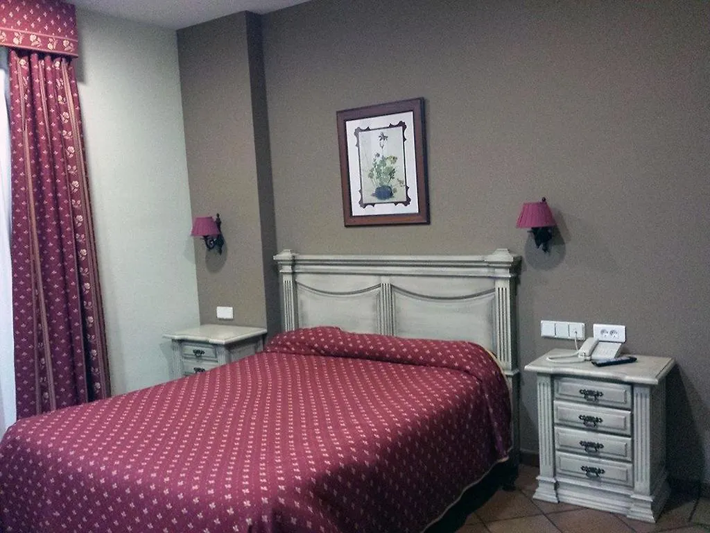Hotel Los Bronces Lucena