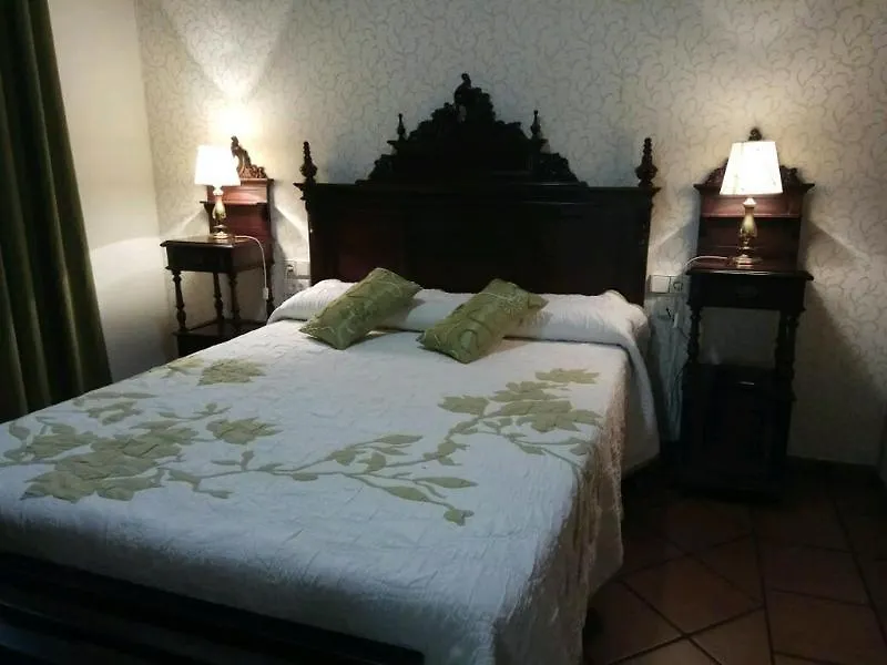 Hotel Los Bronces Lucena
